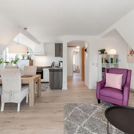 Scenic In Oldenburg Near Sea And Forest Max 3 Adults Apartament *